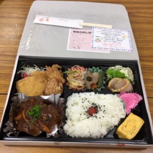 800円弁当2