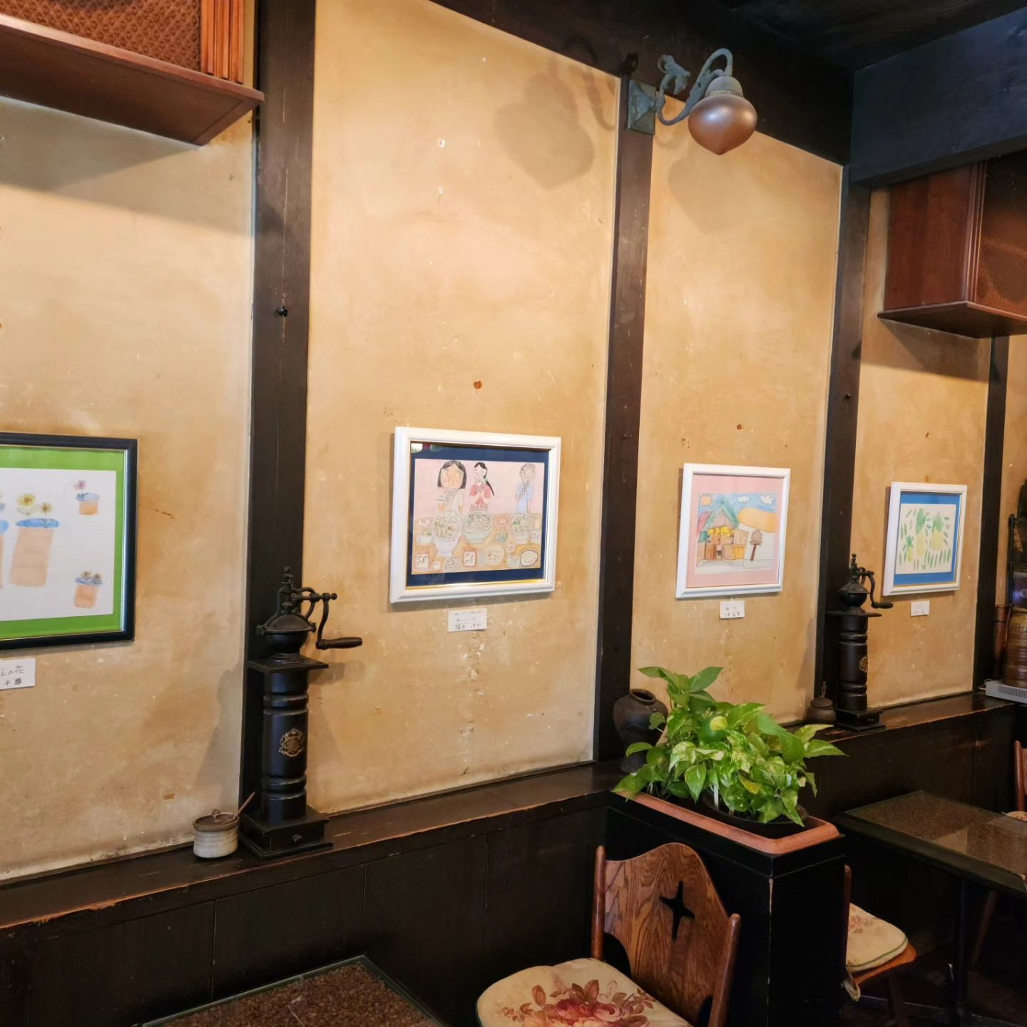 ドン喫茶店、マイム絵画クラブメンバー展示会写真2